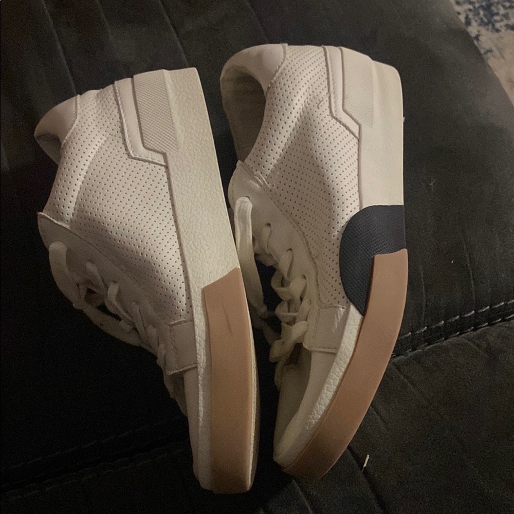 Dolce Vita White and Tan Sneakers